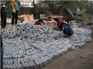 G654 Dark Grey Granite Cube Stone,Sesame Grey Granite, Cobble Stone Pavers,Impala Dark Granite ,China Dark Grey Granite Paving Stone
