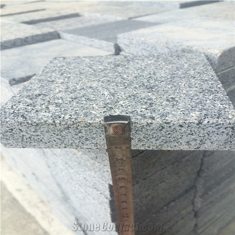 Flamed G654 Granite Cube Stone,G654 Granite Walkway Pavers,Dark Grey Granite Patio Flooring Pavers