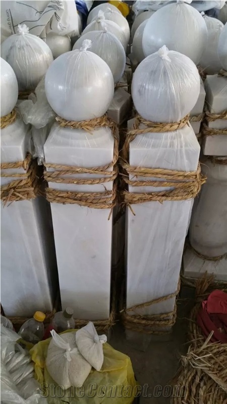 Guangxi White Marble Gate Pillars,China Carrara White Marble Gate Columns,China White Marble Gate Post,Stone Pillars