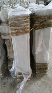 Guangxi White Marble Palisade,China Carrara White Marble Pillars,Marble Stone Bridges,White Marble Garden Boulders