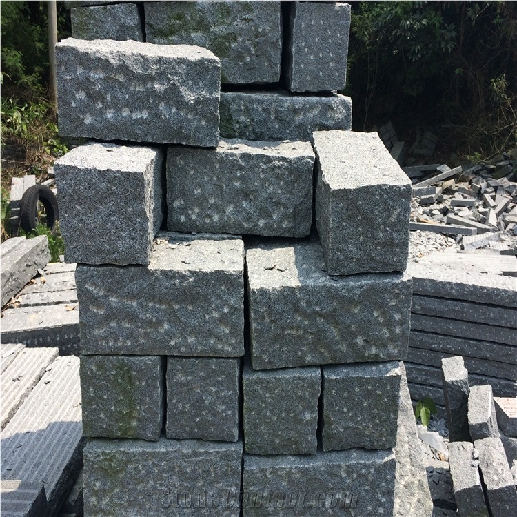 Rough Picked G654 Granite Kerbstone,G654 Granite Curbstone,Dark Grey Granite Side Stone for Landscaping Decoration