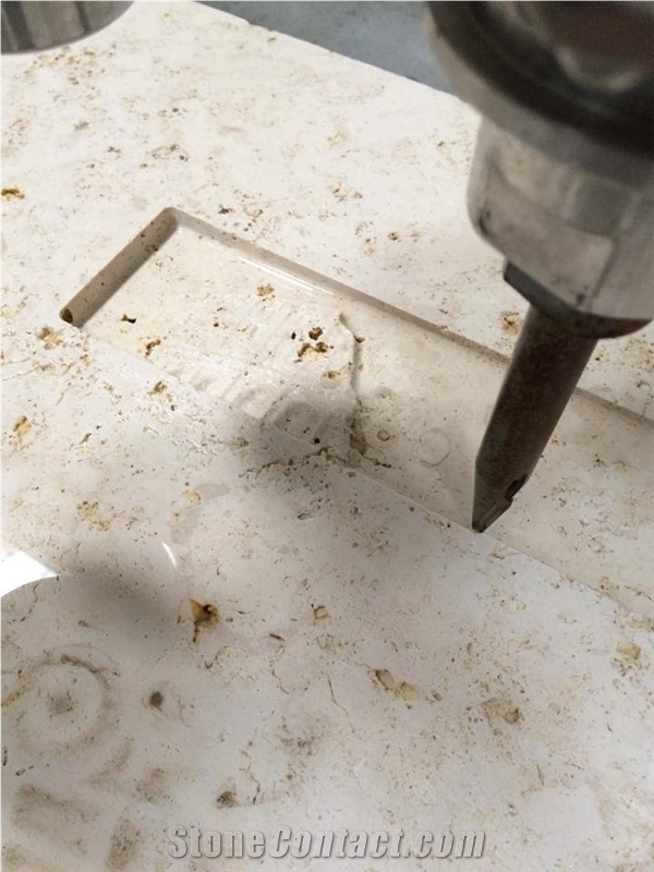 Raciszyn Travertine Shower Base