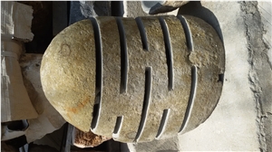 River Stone Garden Lamp