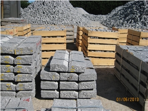 Granito Roriz Kerbs Radius and Kerbstones with Chamfer, Grey Granite Kerbstones