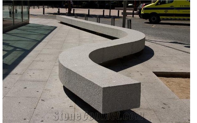 Cinza Alpendurada Granite Street Benches, Urban Furnitures