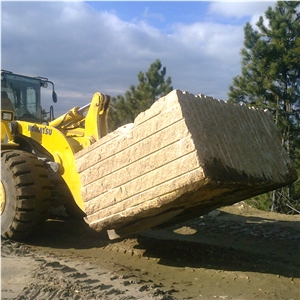 Amarelo Mondim Granite Blocks, Yellow Granite Blocks