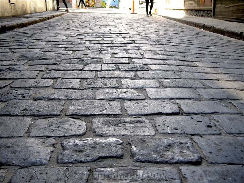 Ballarat Bluestone Pavers, Road Cobble Stone Application