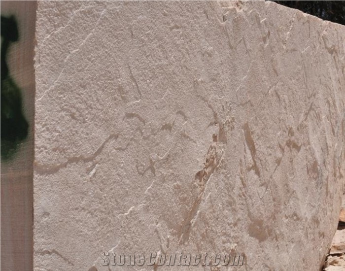 Grampians Sandstone Dimension Stone is Raw, Rough Sawn Sandstone