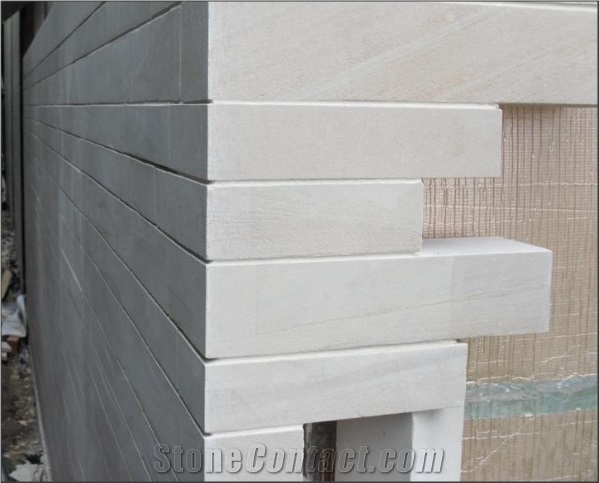 Grampians Sandstone Sawn and Splitface Masonry