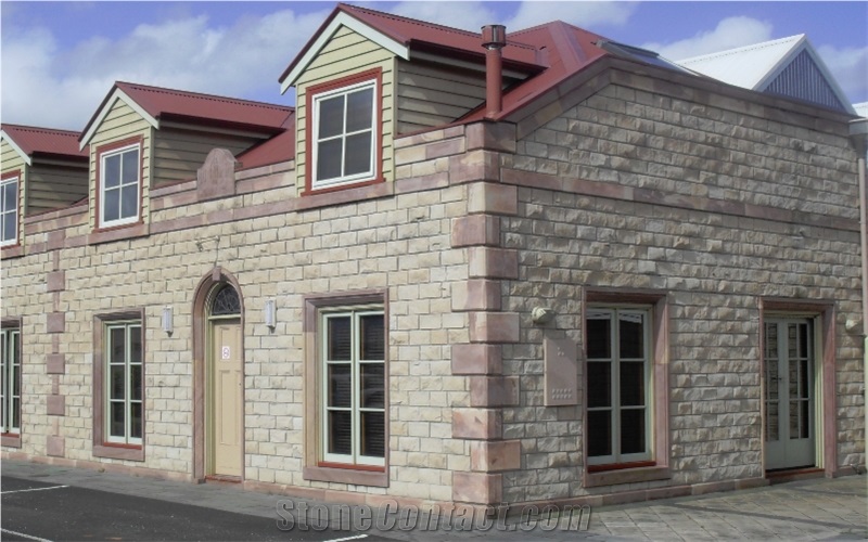 Grampians Sandstone Sawn and Splitface Masonry