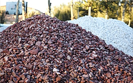 Red Cheap Factory Pebble Walkway