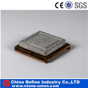 Wooden Base Grey Volcanic Basalt Cooking Kitchen Accessories,Pizza Stone Supplier,Lava Stone Cooking Pan Manufacturer,Cooking Stone Steak Set