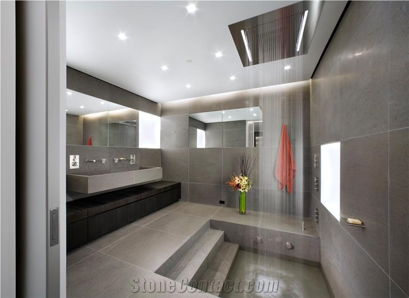 Basaltina Tipo Classico Master Bathroom Decoration