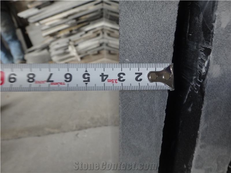 China Cheap Popular Mongolia Absolute Nero Black Basalt Vanity Tops, Bath Top, Natural Building Stone Hotel Bathroom, Toilet Decoration