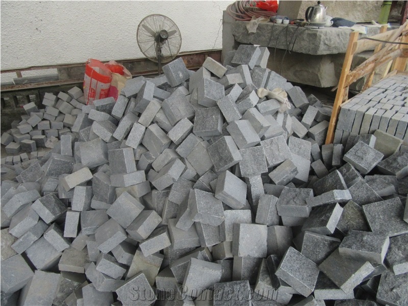 G654 Padang Dark, Dark Grey Granite Cobble Stone, Cube Stone Surface Natural Split Others Sawn Cut, China Cheap Grey Granite Walkway, Driveway, Patio Pavers Stone
