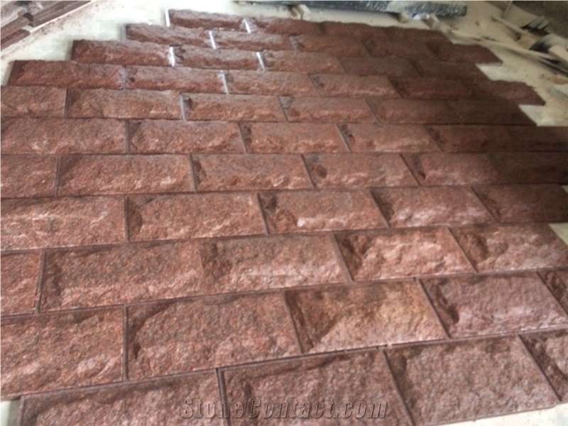 Indian Red Granite Mushroom Stone for Wall Cladding