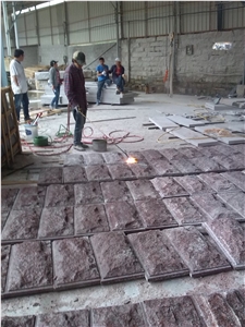 Indian Red Granite Mushroom Stone for Wall Cladding