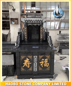 Pilished Black Granite Tombstone with Hand Craved Sculptures Lions