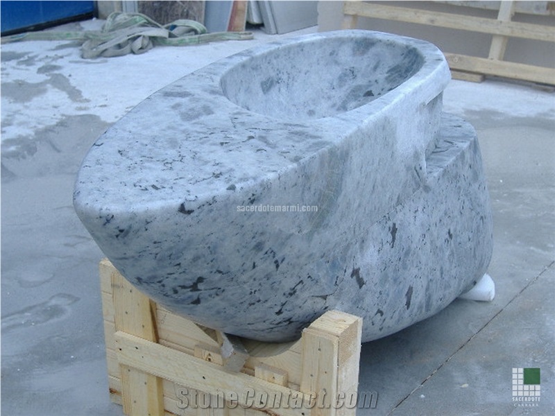 Monolithic Washbasin Realised with Light Labradorite Bianca Granite
