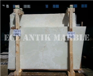 White Onyx 2cm Polished Slabs & Tiles