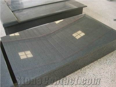 China Factory Granite G654 Tombstone,Western Style Monument Design,Granite Poland Monument,Wholesaler-Xiamen Songjia