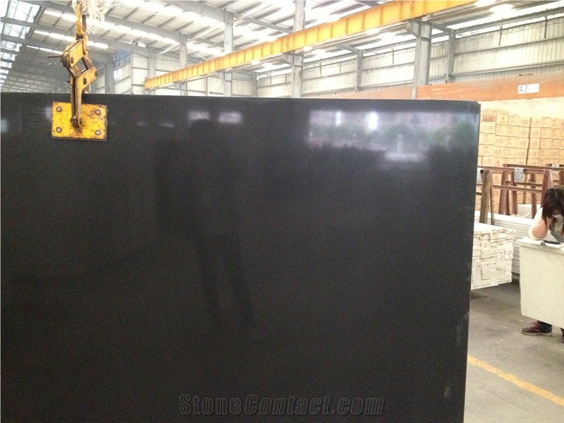 Artificial Black Quartz Stone Tiles & Slabs