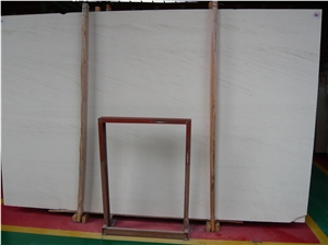 Moca Creme Portugal Beige Elegant Natural Limestone Slabs