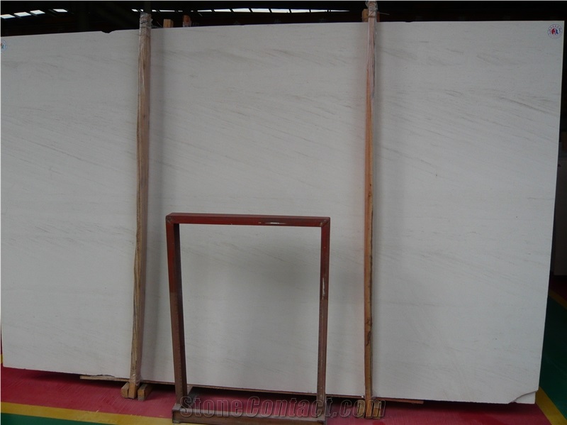 Moca Creme Portugal Beige Elegant Natural Limestone Slabs