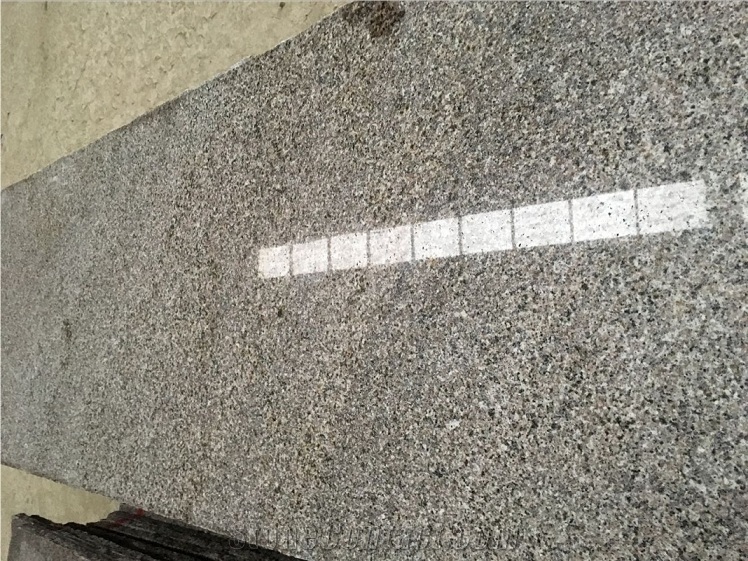 Owner Quarry Misty Yellow Granite Stone Tiles & Tiles, China Pink Granite