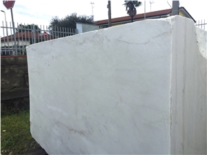 Cremo Delicato Marble - 300x200x2cm Slabs - Excellent Colour Selection and Quality - Very Rare..