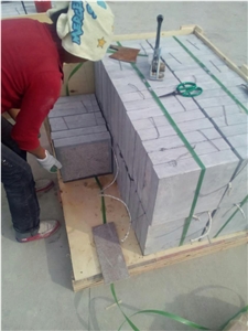 China Blue Limestone Best Material Honed Surface Cube Paving Stone Blocks