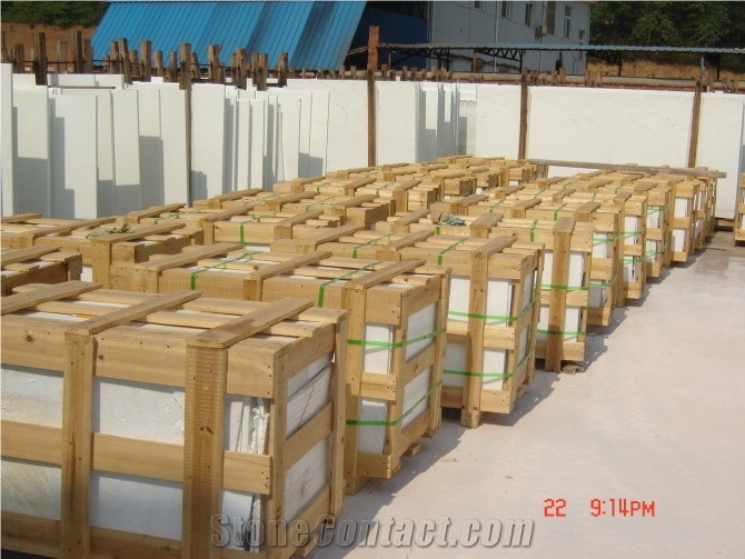 White Nano Slab and Tiles, Nano Crystallized Glass Stone 3