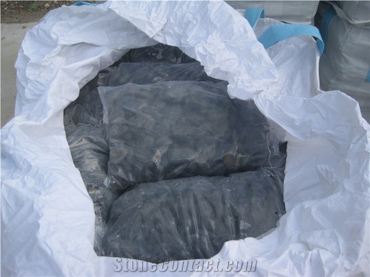 Highly Polished Decorative Natural Pebble Stone,Polished Black Color River Stone in Decoration