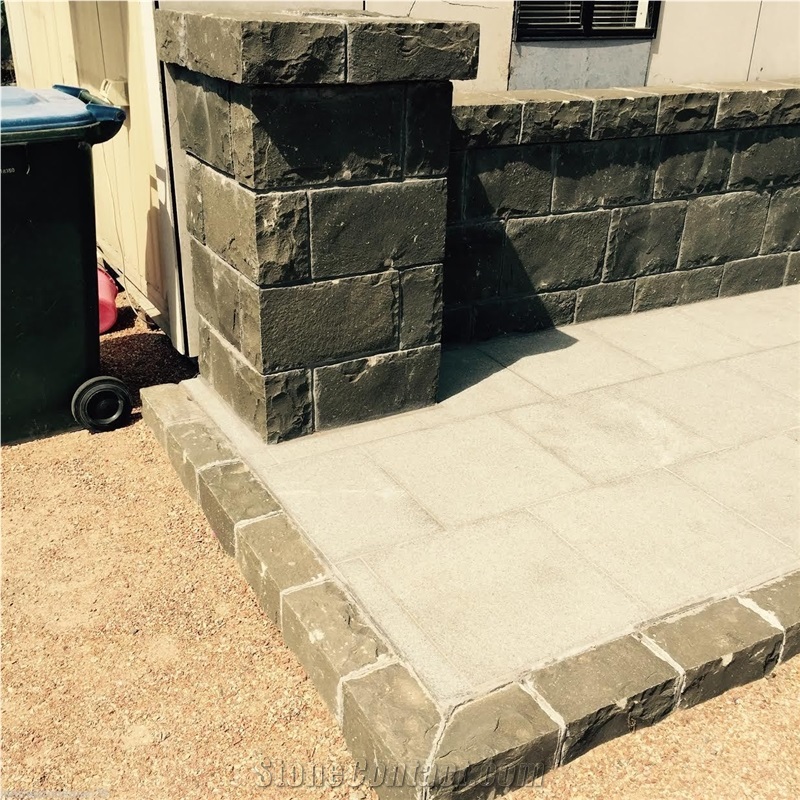 China Shandong Blue Stone Pavers Pattern Patio Bluestone Floor Covering