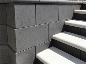 China Yunan Red Basalt Cube Stone Pavers ,Floor Covering,Driveway Paving Stone Exterior Pattern