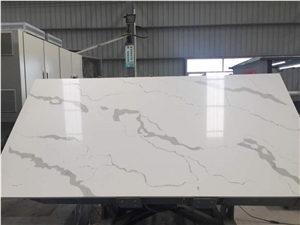 China Calacatta White Quartz Stone Slab Good Quality