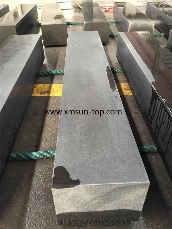 China Black Basalt Kerb Stone, Black Andesite Stone Kerbstone, Nero Basalt Curbstone, Kerbs, Basalt Road Stone, Side Stone, Exterior Landscaping Stone