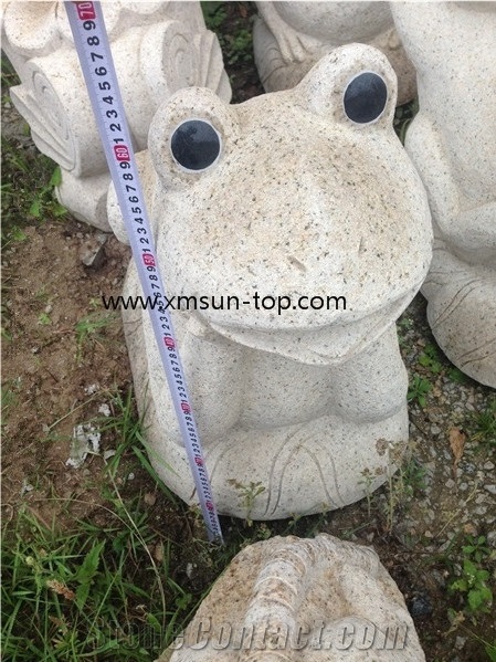G682 Granite Frog Stone Status, Granite Animal Sculpture, Garden Sculptures, Handcarved Landscape Sculpture, Sunset Gold Granite Carving, Gardon Decoration