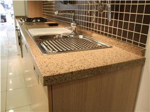 Nevers Quartz Kitchen Countertops