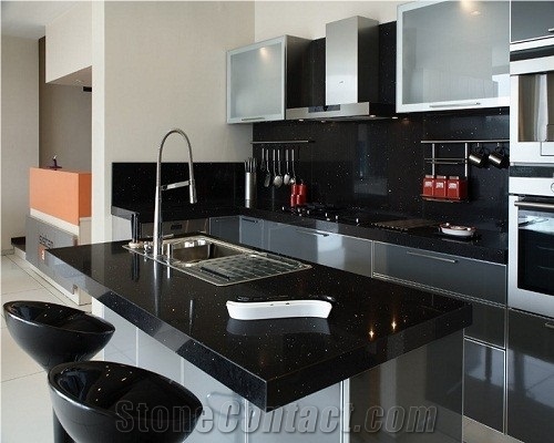 Savana Black Quartz Kitchen Countertops