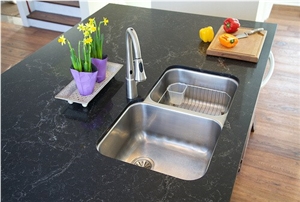 Toros Quartz Kitchen Countertops