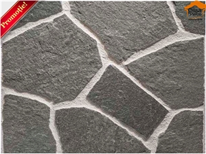 Grey Slate Small Polygonal Flagstone
