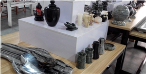 Natural Jadeite Vases in Black for Home or Hotel Decoration