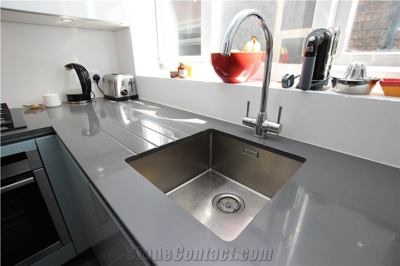 Oem Manufacturer Pure Grey Quartz Stone Kitchen Work Tops Solid Surface,Gray Engineered Stone Bench Tops with Nsf Sgs