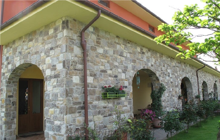 Pietra Di Guamo Masonry, Dry Wall Stone