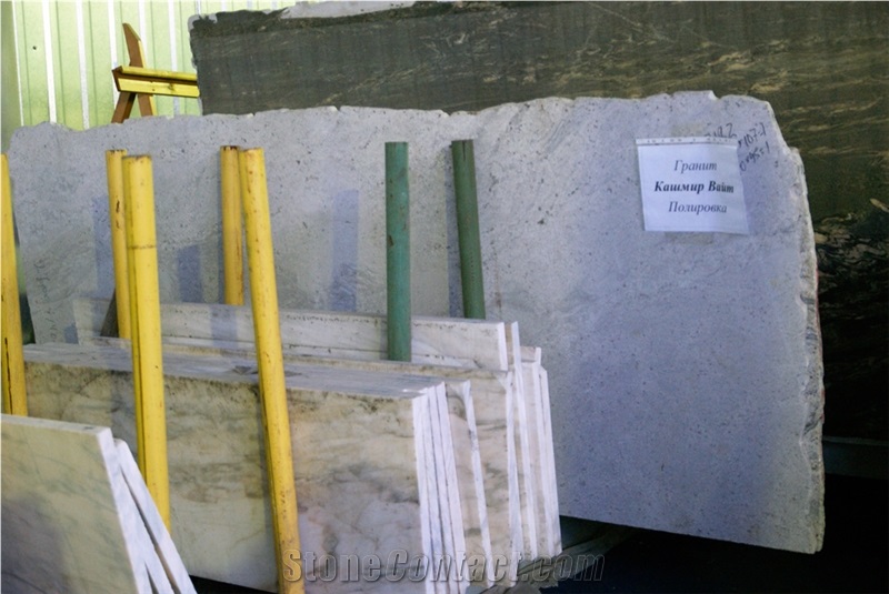 Polished Granite Slabs