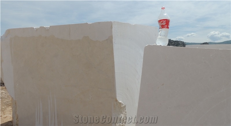 Cream Pearl Marble Block