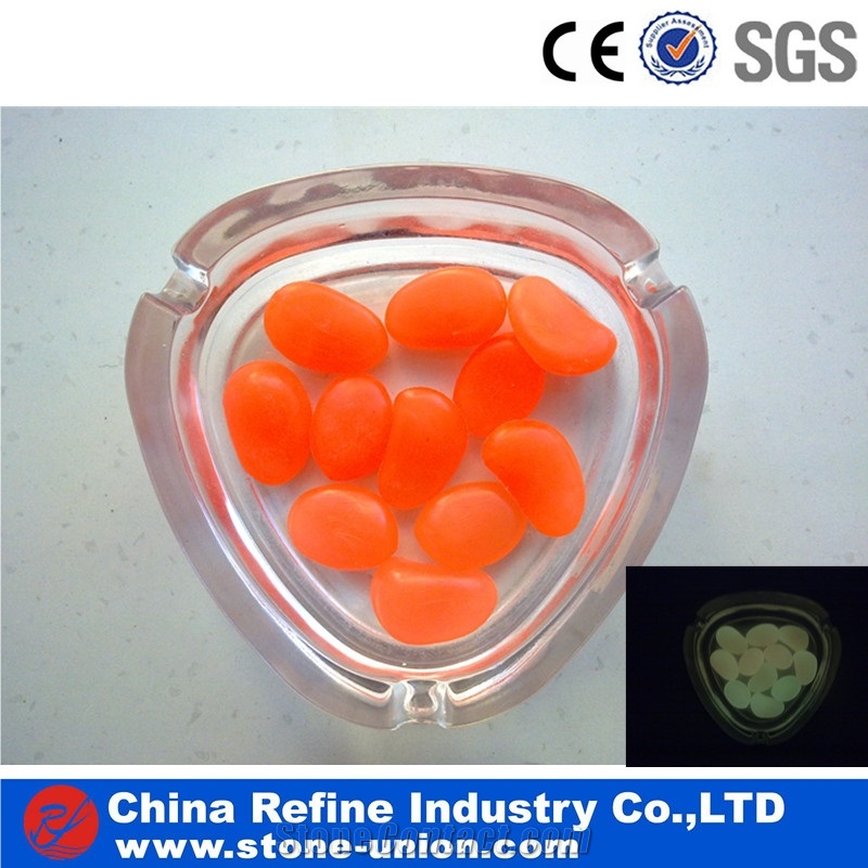Luminous Glowing Pebble in the Dark ,Glow Paving Stone/Glow in the Dark Garden Ornament/Glow Pebbles