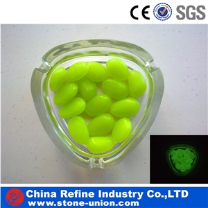 Luminous Glowing Pebble in the Dark ,Glow Paving Stone/Glow in the Dark Garden Ornament/Glow Pebbles
