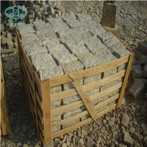 Beige G682 Granite Cube Stone/Rustic Yellow/Pavers/Yellow Granite/Paving Stone/Cobble Stone/ Yellow Cubestone/ Driveway Paving/Walkway Paver/Rustic Yellow